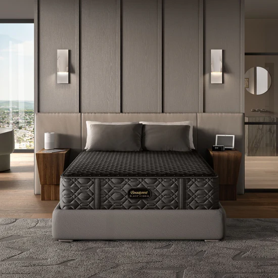 Beautyrest Black Hybrid Series Three 14.5 Inch Plush Mattress